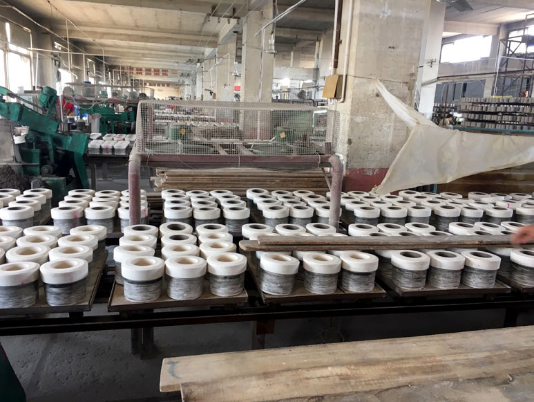 Mug manufacturing - mug moulds