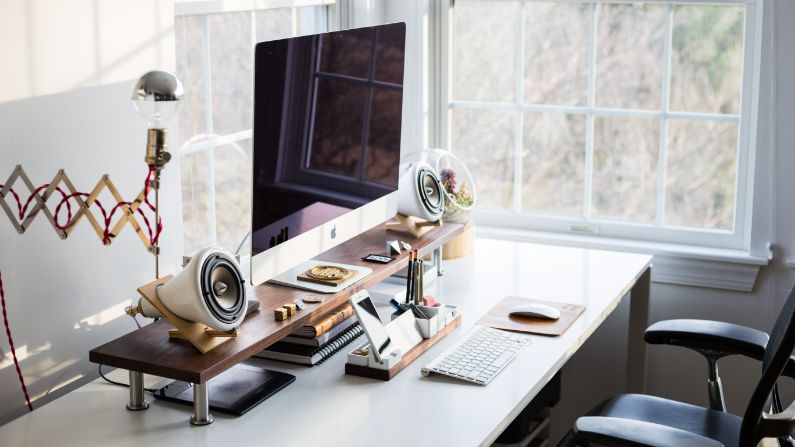 desk accessories